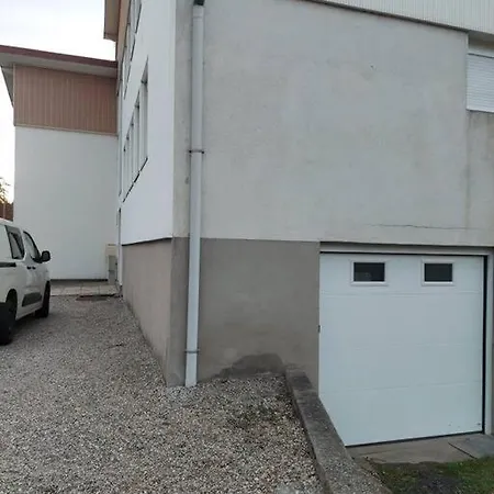 Appart6 Pers Garage Centre A 500m Apartment *